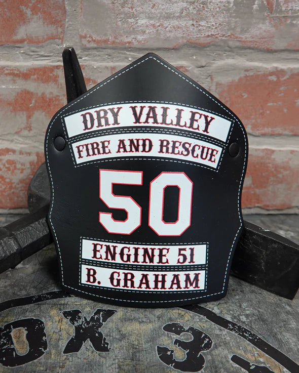 Load image into Gallery viewer, Traditional Panel Shield (2-2 Panel) Leather Helmet Front
